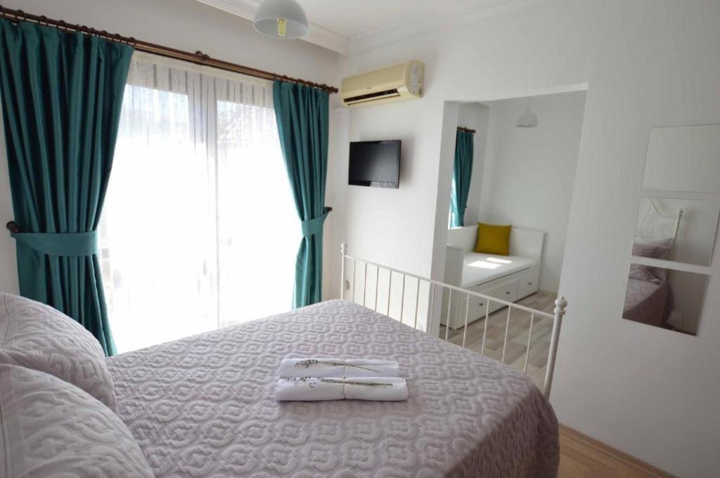 Alayaz Hotel Алачати Экстерьер фото