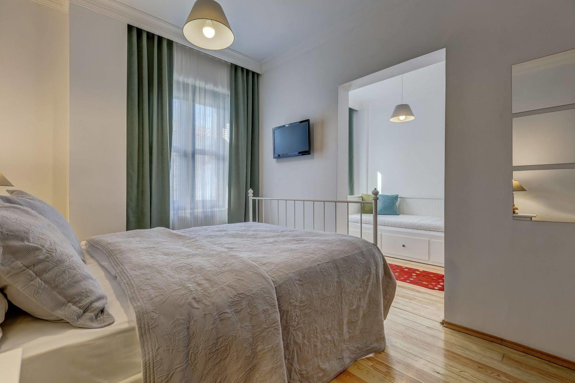 Alayaz Hotel Алачати Экстерьер фото